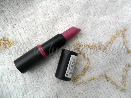 Review (swatch) Essence: rossetto labbra lunga durata wear berries!