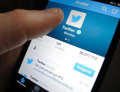 Twitter sempre più simile a Facebook con la funzione “Mentri eri via”