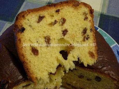 Panettone con margarina e uvetta