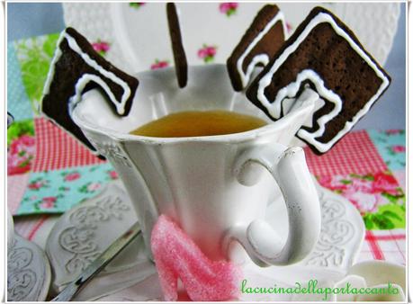 Biscottini al cioccolato e lavanda / Biscuits with chocolate and lavender