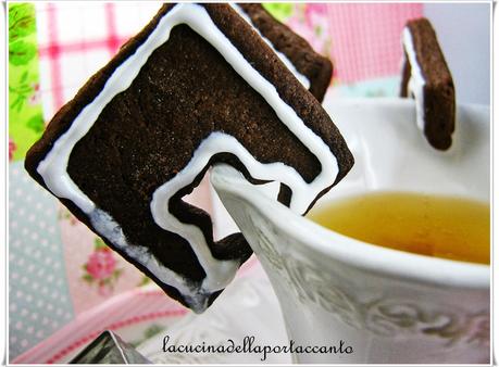 Biscottini al cioccolato e lavanda / Biscuits with chocolate and lavender