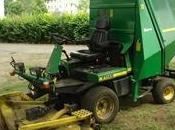 Trattorino tagliaerba