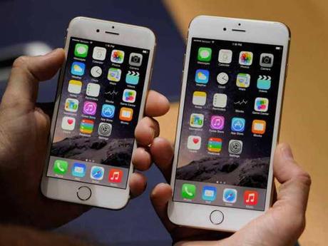 Apple: i prossimi iPhone avranno display OLED?