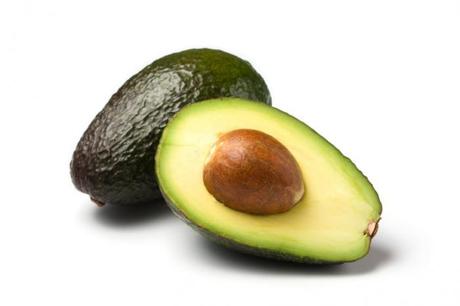 Colesterolo cattivo? eliminalo con un avocado al giorno