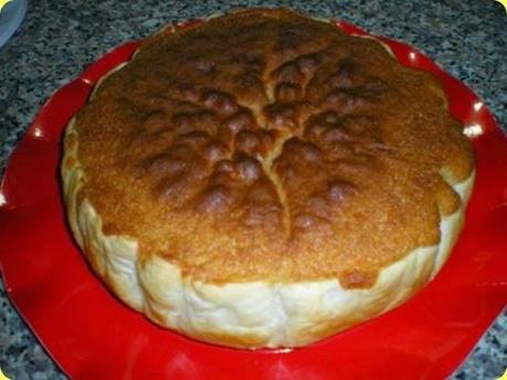 Torta Greca, con mandorle, amaretti e pasta sfoglia