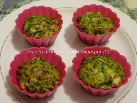 Muffin salati con quartirolo e spinaci