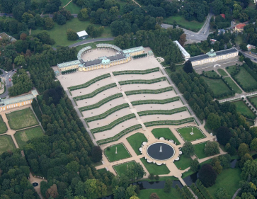 Veduta aerea parco del palazzo di Sanssouci, in Germania: