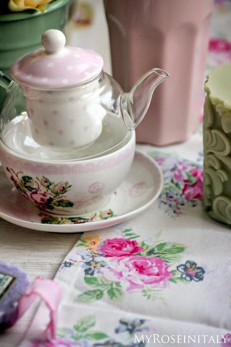 Tinte pastello e romantici decori