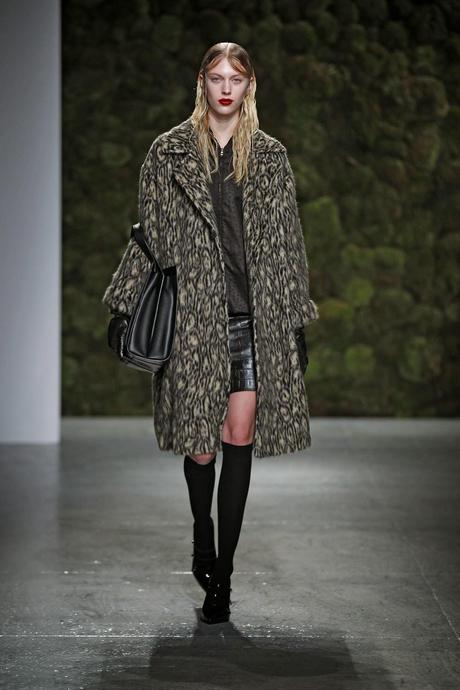 Max Mara: La nuova Collezione Pre-Fall 2015