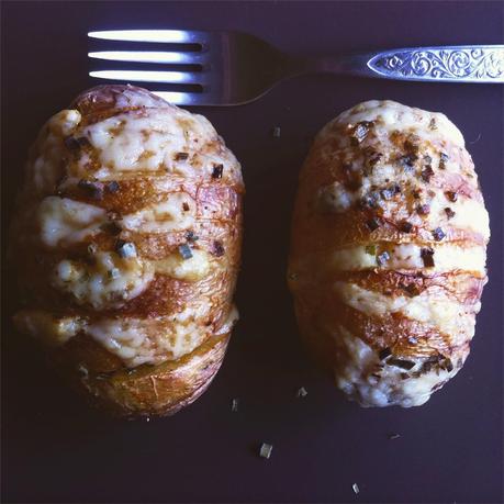 Ho fatto una ricetta di Pinterest: patate ventaglio farcite