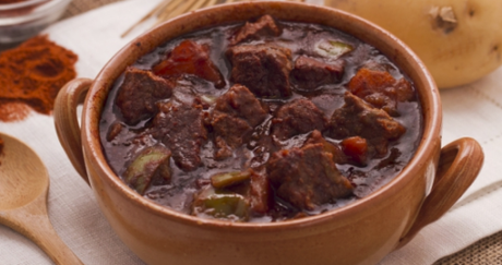 Gulash Ungherese, cucina, ricette, ricetta, gulash, carne, arrosto, 