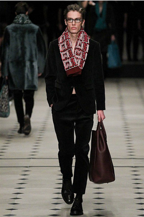 #LONDONFASHIONWEEK: Burberry Prorsum Fall/Winter 15/16  Menswear.