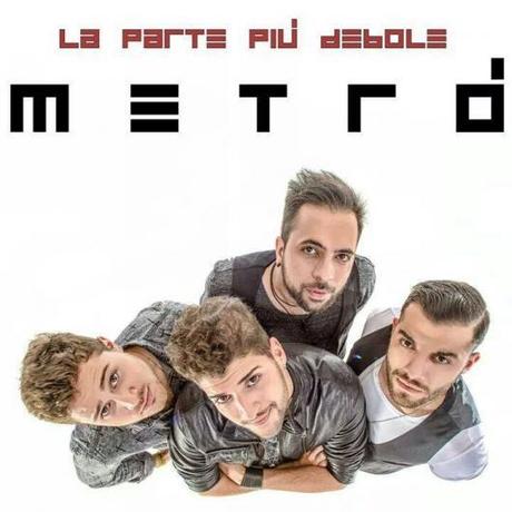 Metro` - La parte piu' debole - Il primo singolo della band al #45 posto della iTunes Chart