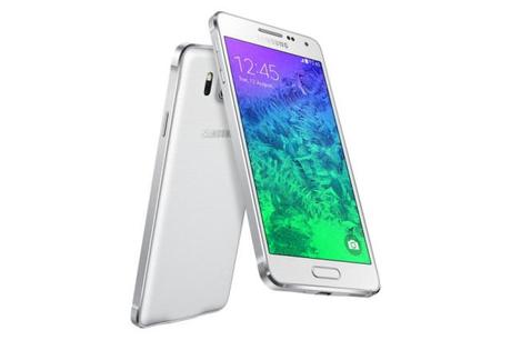 Samsung presenta Galaxy A7 con fotocamera da 13 megapixel