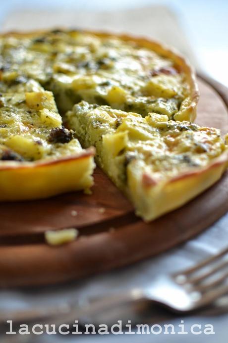 crostata di broccoli,patate e caciocavallo