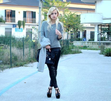 Collana Novorish e pantaloni di pelle, Teresa Morone fashion blog theFashiondiet sexy