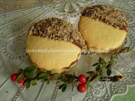 Biscotti alla vaniglia, cioccolato e noci