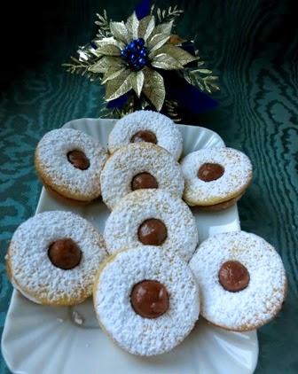 Frollini con crema di marroni e ..grazie Napolitano!!!