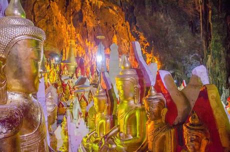 Gli ombrellini di Pindaya