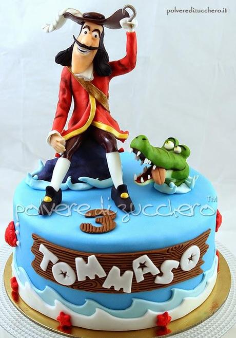 capitan uncino coccodrillo disney pasta di zucchero torta decorata modelling polvere di zucchero