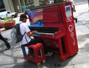 20 fantastici pianoforti in giro per il mondo