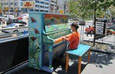 20 fantastici pianoforti in giro per il mondo