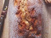 Plum cake soffice mele, uvetta noci profumo rum. Senza glutine senza lattosio.