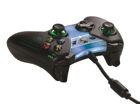 Arrivano gli Spectra, nuovi controller con illuminazione per Xbox One