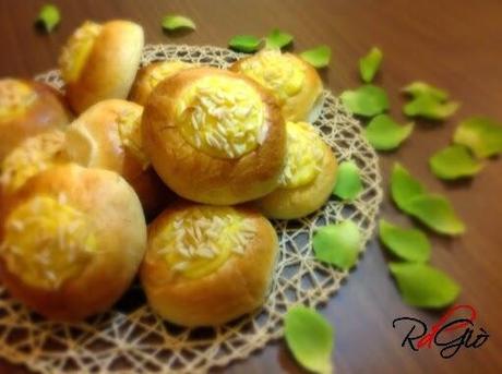 Brioches Veneziane con Crema Pasticcera