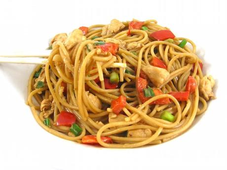 Thai-chicken-and-peanut-noodles-photo