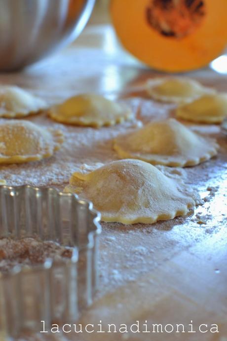 tortelli di zucca,amaretti e ricotta al profumo di limone