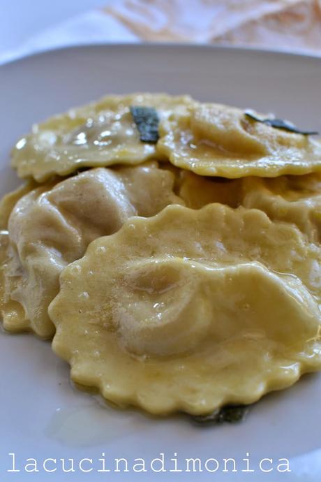 tortelli di zucca,amaretti e ricotta al profumo di limone