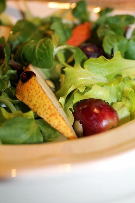 Insalata di Frutti e Piccole Verdure