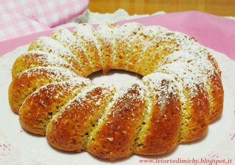 Ciambella soffice yogurt e farina di mais