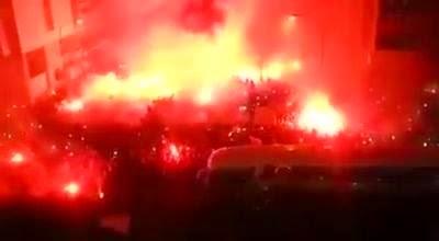 (VIDEO)Real Madrid fans welcome their players before derby yesterday against Atletico Madrid #thisisfootball