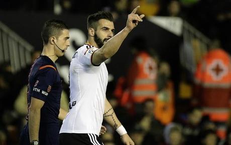 [VIDEO] Valencia-Almeria 3-2, il tiburon Negredo azzanna gli andalusi