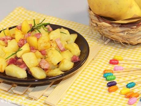 Cubetti di patate e pancetta al forno