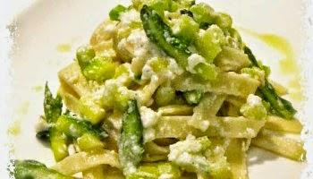 Tagliatelle Asparagi & mele Renetta