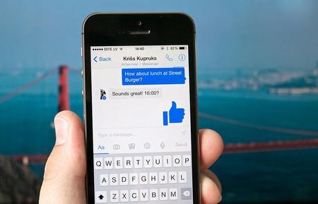 Facebook presenta l’app per la trascrizione dei messaggi vocali