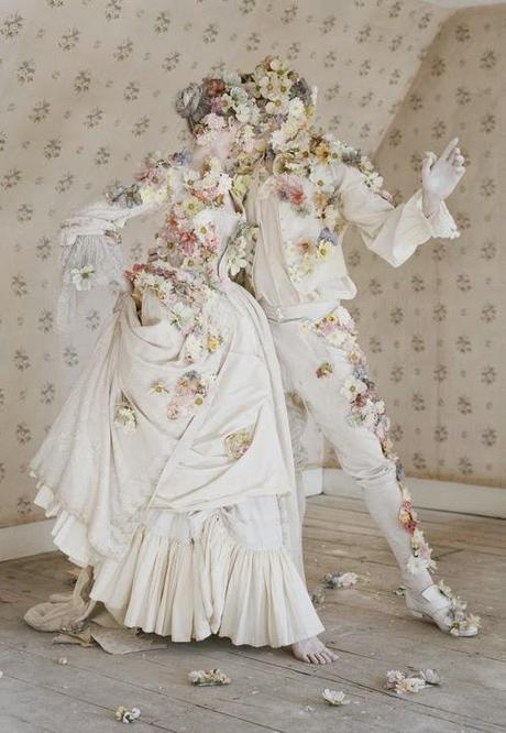 Never ending love stories: Tim Walker and his fairy photography!