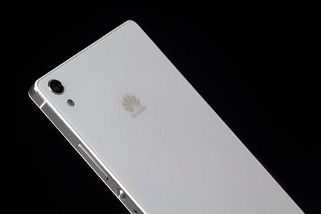 Huawei-Ascend-P7-review-angle