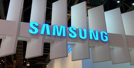 Galaxy S6: tutto in vetro, Samsung si ispira ad iPhone 4?