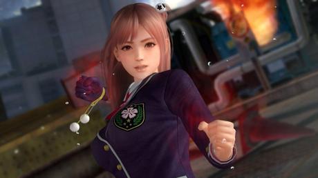 Dead or Alive 5: Last Round - Il trailer di Honoka in bikini