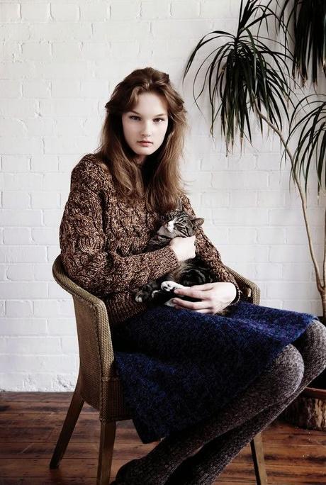 Knitted layering Knitted layering