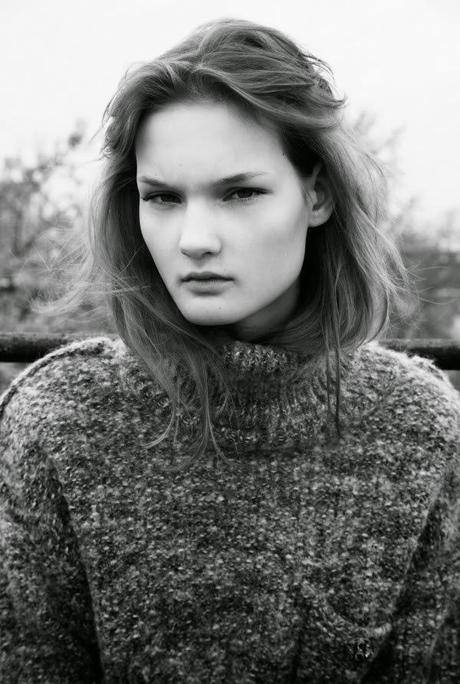 Knitted layering Knitted layering