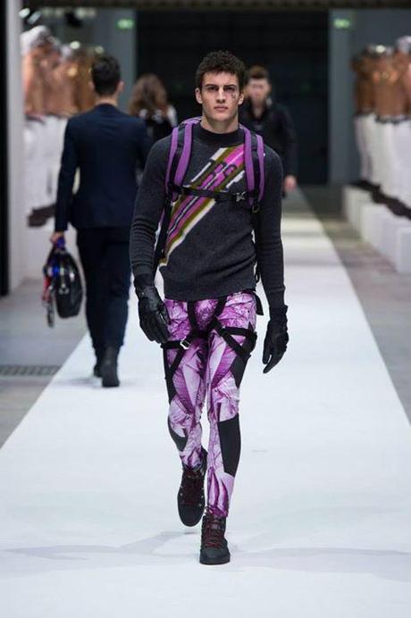 DIRK BIKKEMBERGS AW15 MILAN FASHION WEEK 2015 UMAN BODIES