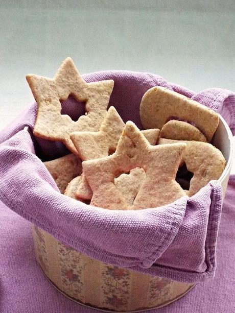 Biscotti integrali al profumo di agrumi (ricetta vegana)