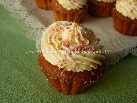 Muffin - cupcakes alle mele e profumo di cannella