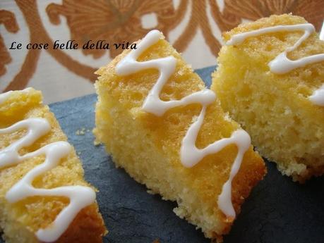 Torta al limone glassata