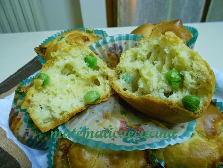 Muffins Salati ai Piselli e Formaggio